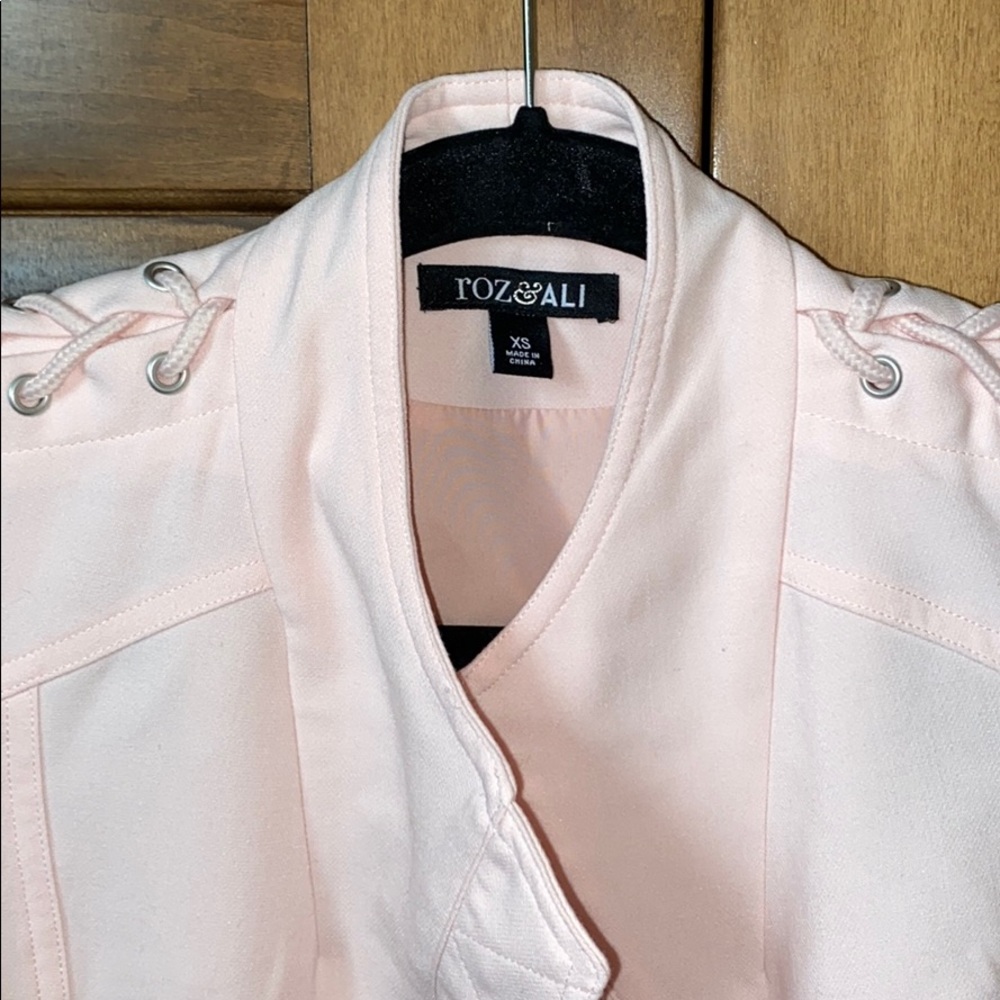 Pink blazer - Picture 3 of 8